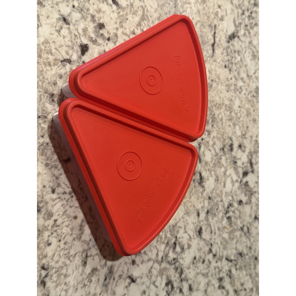 Vintage Tupperware Pie Savers Set of 2 with Lids